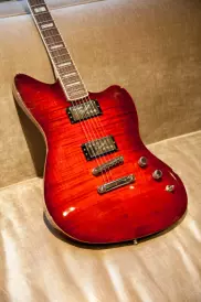 Fender Select Carved Maple Top Jazzmaster HH - Cayenne Burst